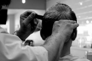 Hajban az erő - tavaszi hajápolási tippek férfiaknak